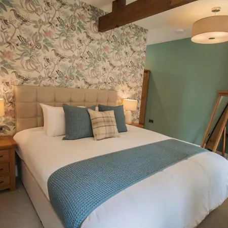 High Oaks Grange - Дом отдыха