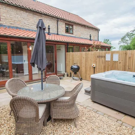 Дом отдыха High Oaks Grange - Пикеринг