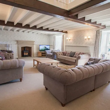 High Oaks Grange -