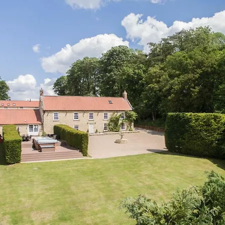 High Oaks Grange - Holiday home *