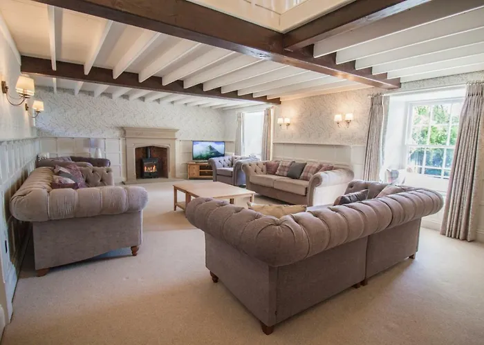 High Oaks Grange -