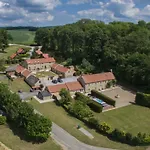 Дом отдыха High Oaks Grange - *